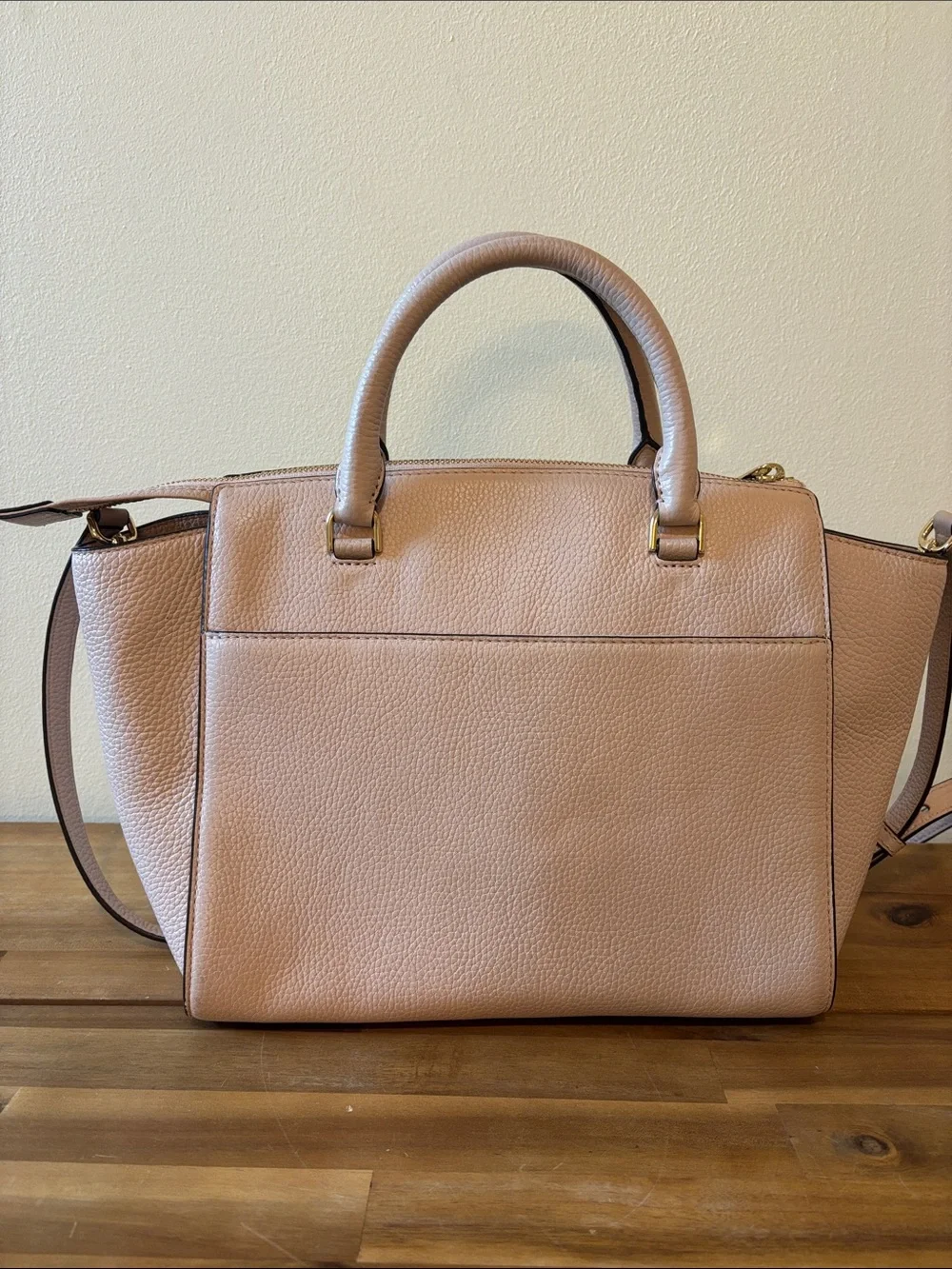 Michael Kors structured pebbled